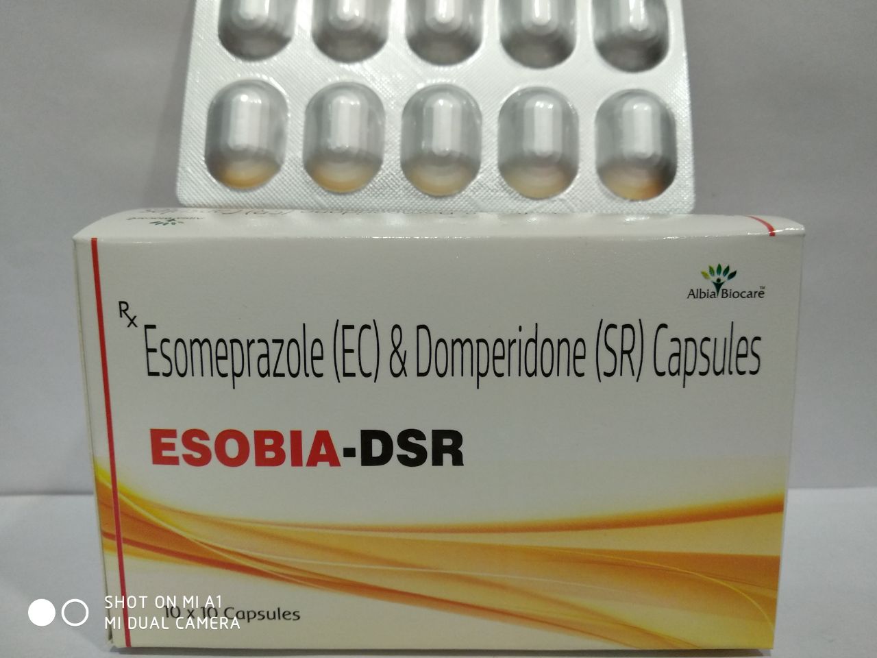ESOBIA-DSR CAP. | Esomeprazole 40 mg + Domperidone 30 mg (SR) (Alu-Alu)